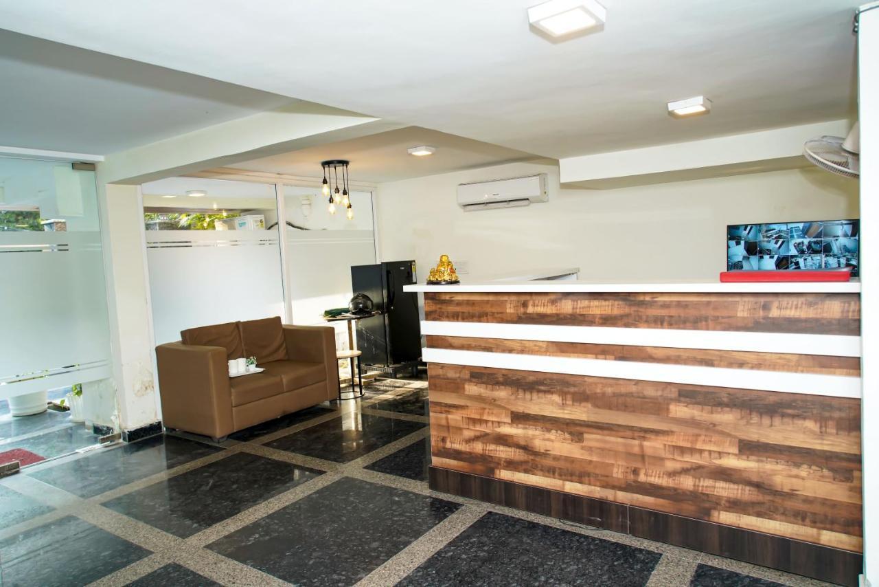 Limewood Stay - Executive Huda City Center Gurgaon Bagian luar foto