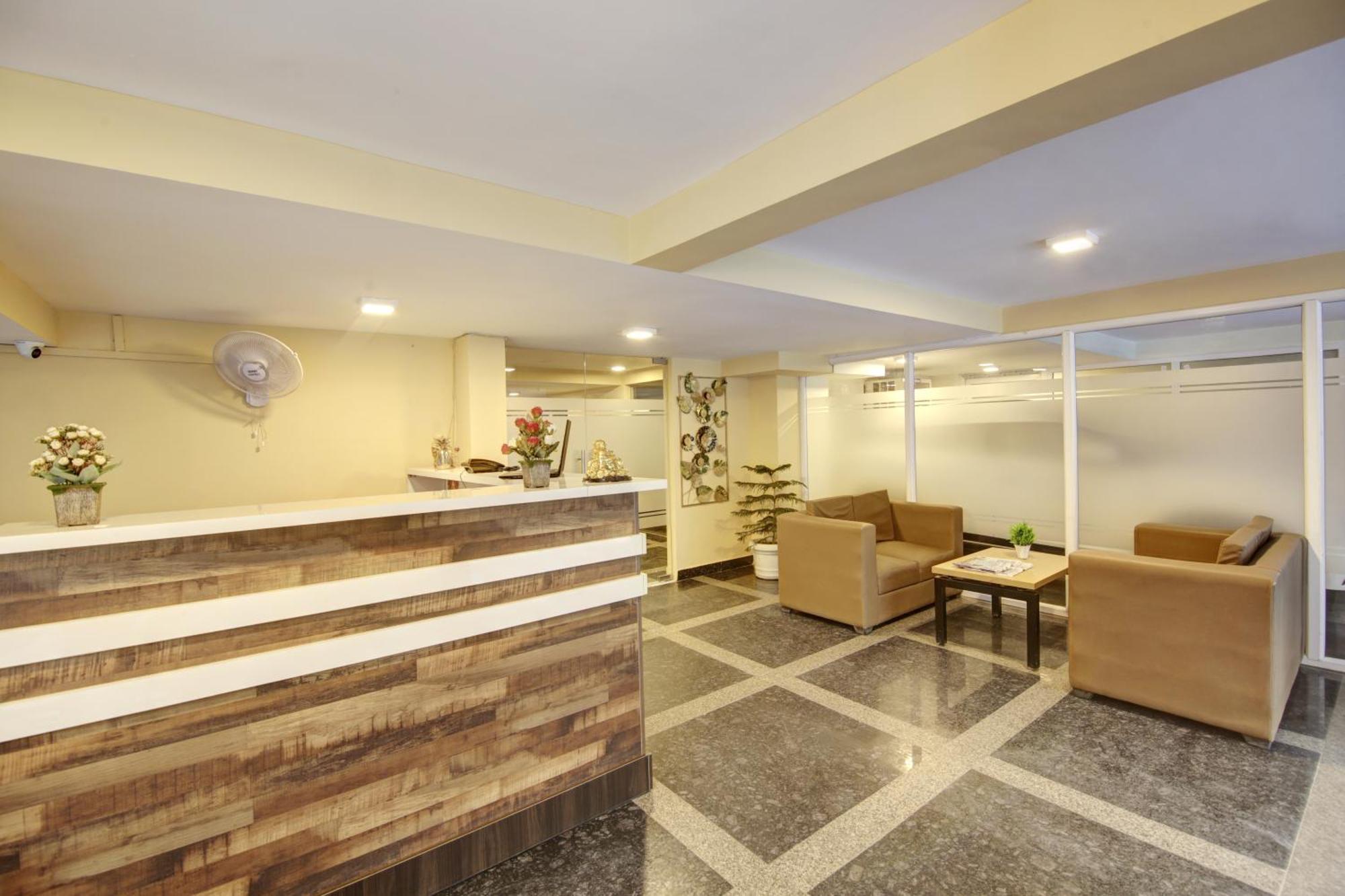 Limewood Stay - Executive Huda City Center Gurgaon Bagian luar foto