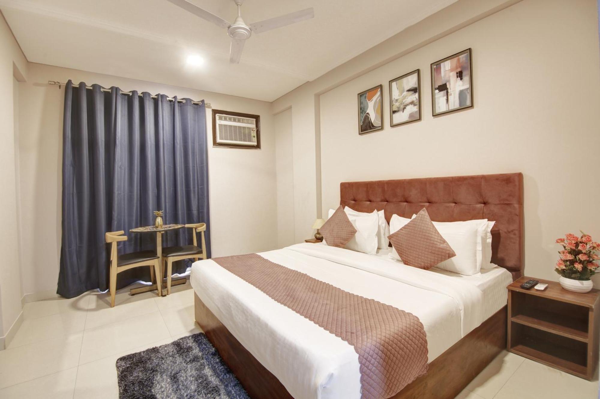 Limewood Stay - Executive Huda City Center Gurgaon Bagian luar foto