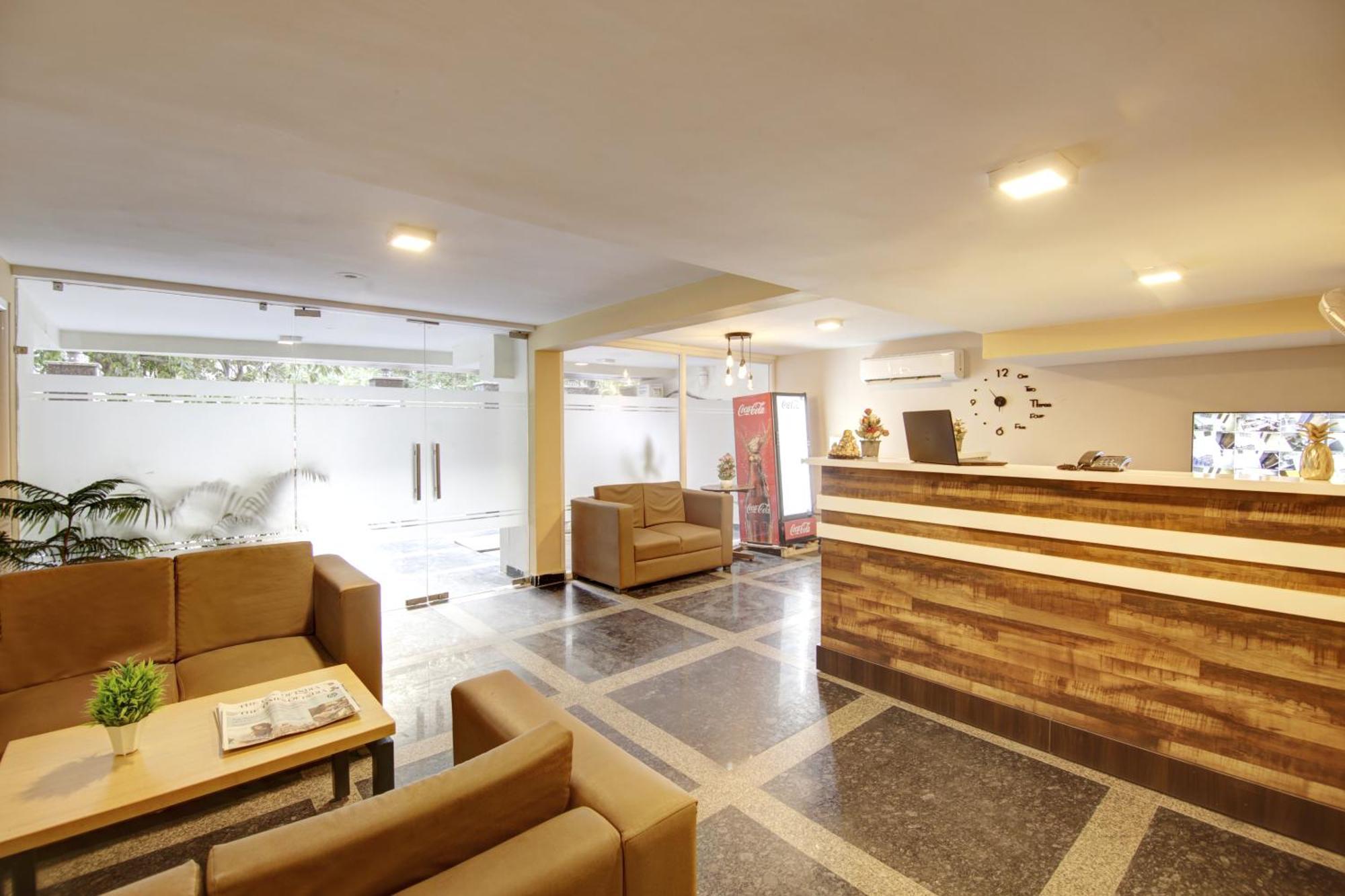 Limewood Stay - Executive Huda City Center Gurgaon Bagian luar foto