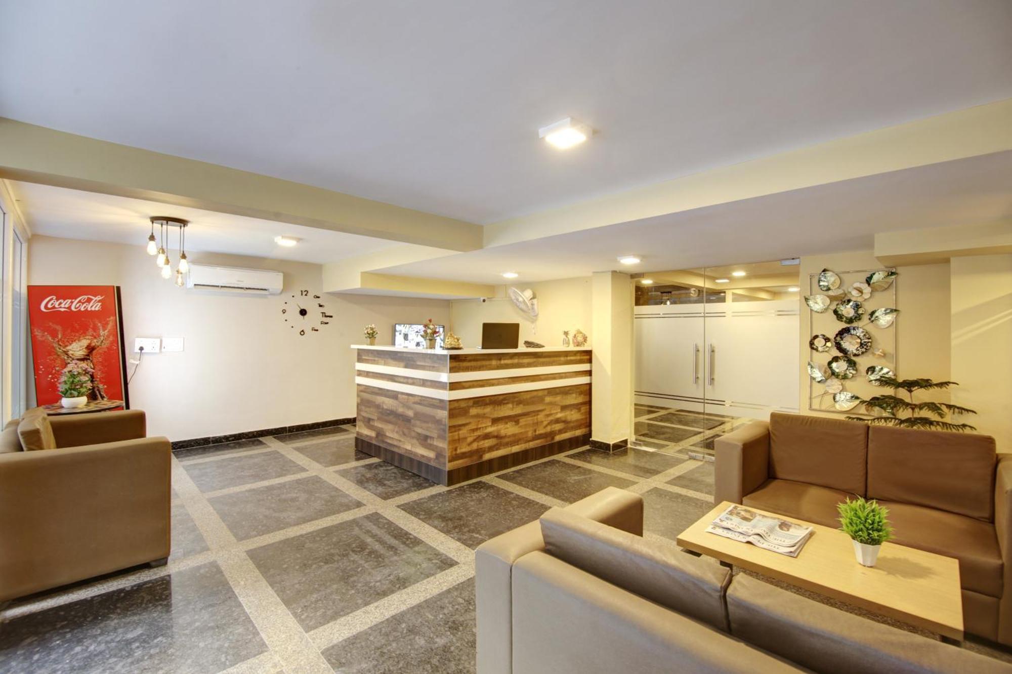 Limewood Stay - Executive Huda City Center Gurgaon Bagian luar foto