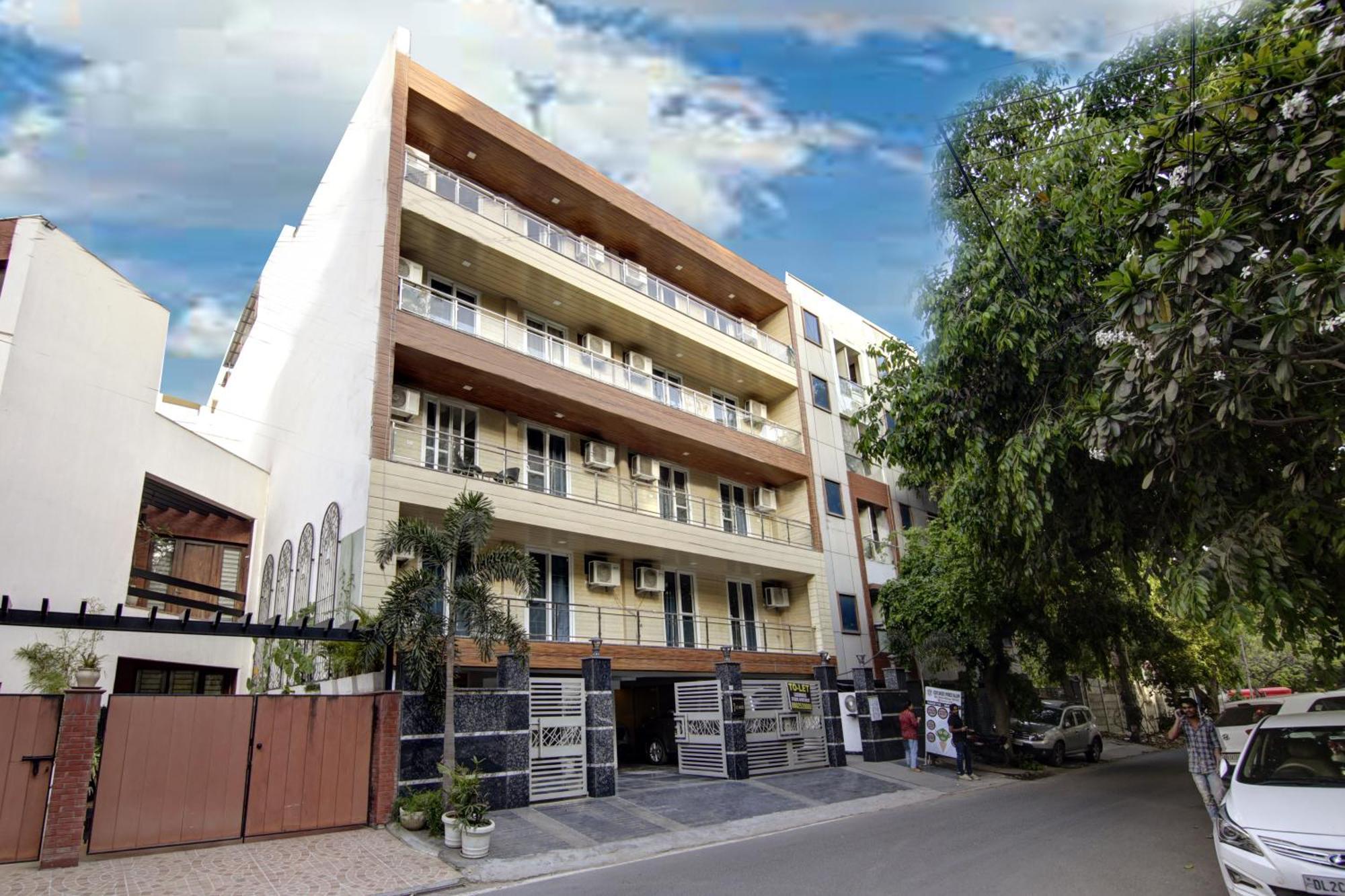 Limewood Stay - Executive Huda City Center Gurgaon Bagian luar foto