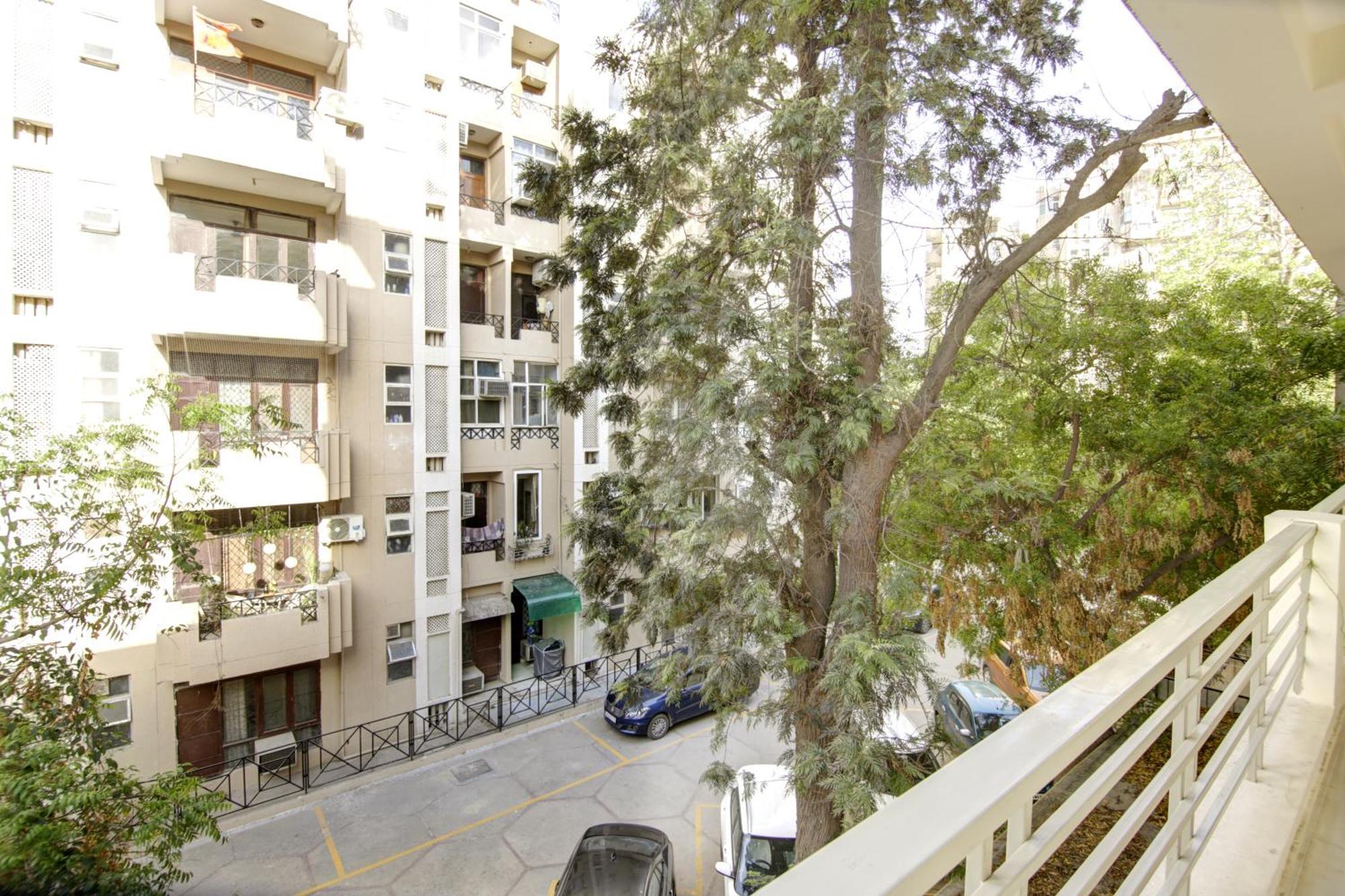 Limewood Stay - Executive Huda City Center Gurgaon Bagian luar foto